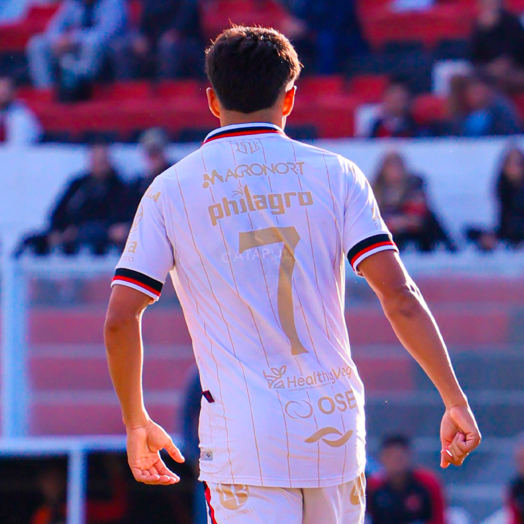 Camiseta Douglas Suplente 2026 - Imagen 3